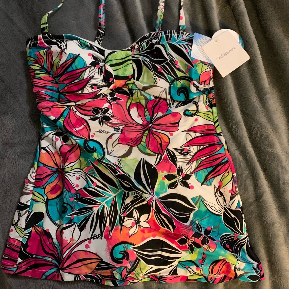 Sz 8 swim top